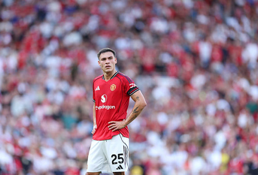 Man Utd và bài học quan trọng nhất từ thương vụ Ugarte