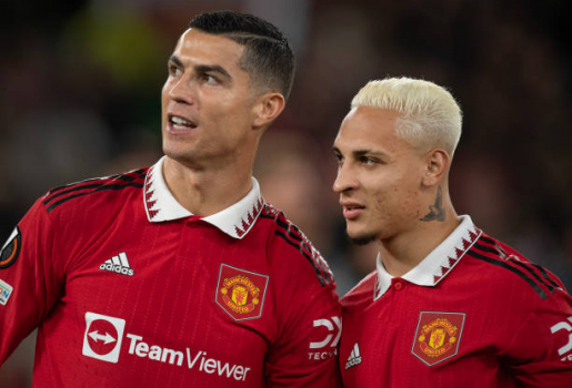 Antony hé lộ lời khuyên của Ronaldo ở trận ra mắt Man Utd