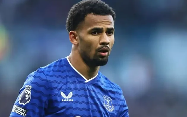 Everton đòi MU 80 triệu euro để nhả Iliman Ndiaye