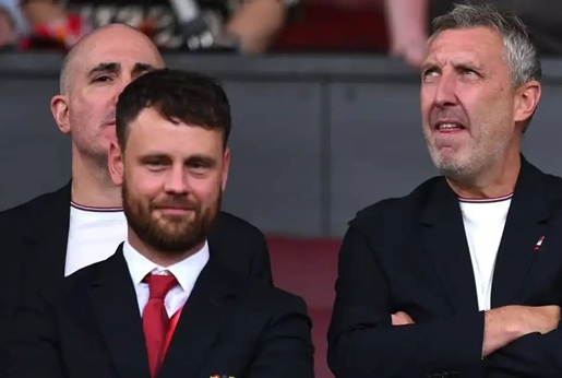 Milan muốn rút ruột Man Utd, chiêu mộ Christopher Vivell
