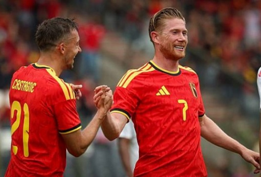 De Bruyne rực sáng trong bữa tiệc 5 bàn của Bỉ