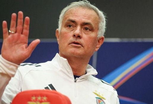 Real Madrid chuẩn bị bổ nhiệm Mourinho sau khi Perez thắng cử