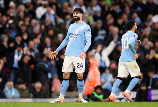 Gvardiol hoãn gia hạn với Man City để chờ Real Madrid
