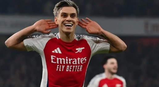 Bournemouth hỏi mua Leandro Trossard từ Arsenal