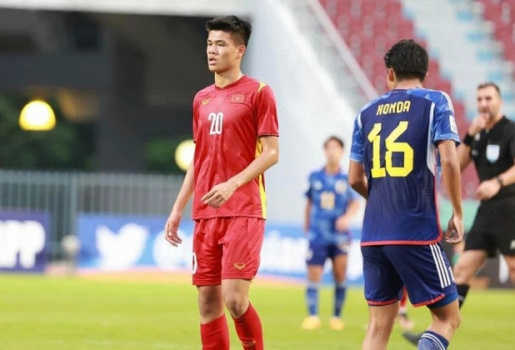 CĐV ĐNÁ e ngại dàn sao nhập tịch và trung vệ 1m95 của ĐTVN