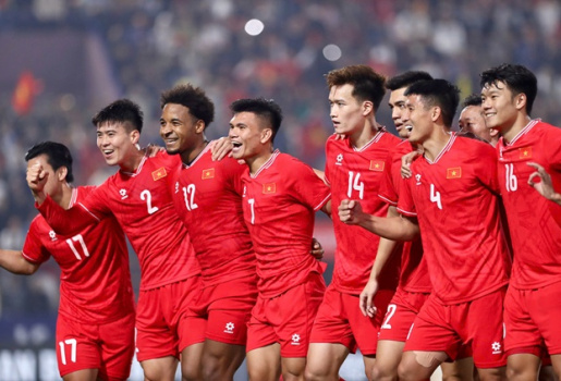 Báo Indonesia sốc với dàn sao cao trên 1m80 của ĐTVN