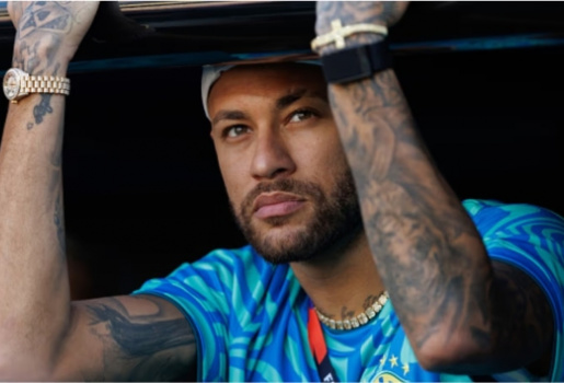 Nhà báo Brazil chỉ trích HLV Ancelotti chọn Neymar vì sức ép bên lề