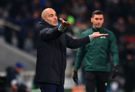 Sự đạo đức giả của Chelsea trong màn chỉ trích nhắm vào Enzo Maresca