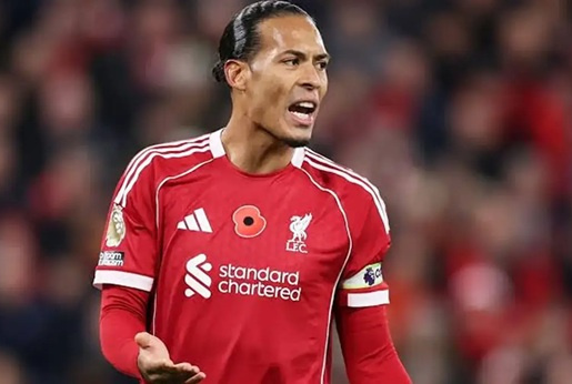 Galatasaray đàm phán mua Van Dijk, nhận phản hồi tích cực