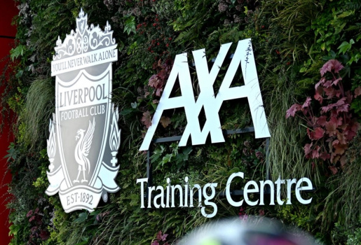 HLV Iraola đưa 4 thân tín từ Bournemouth tới Liverpool