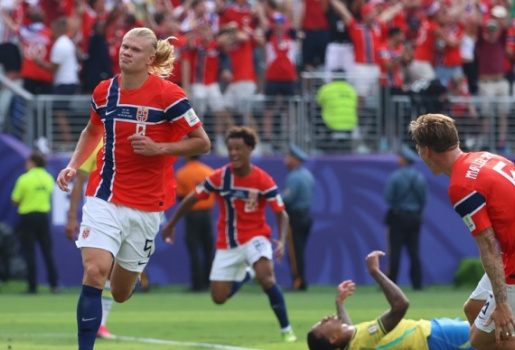 Haaland lập cú đúp tiễn Brazil rời World Cup 2026