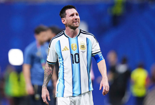 Messi khẳng định trọng tài đã đúng khi từ chối bàn của Ai Cập
