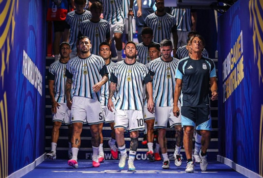 Argentina 3-1 Thụy Sĩ: Martinez ghi bàn