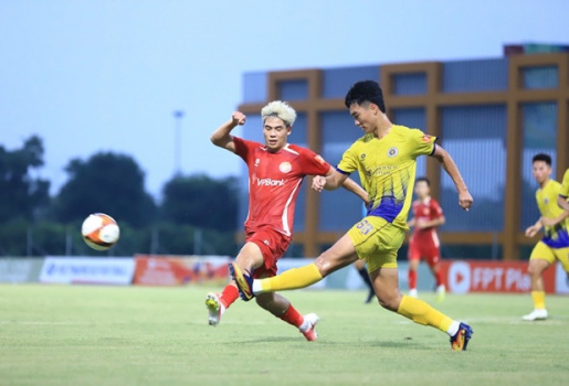 Loạt ông lớn không thắng ngày khai màn U21 Quốc gia