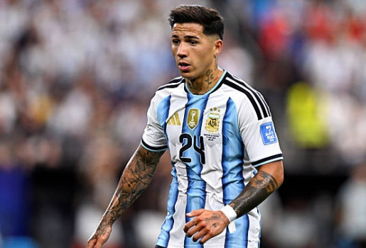 Thử thách tâm lý cho Enzo Fernandez khi đối đầu Anh tại World Cup