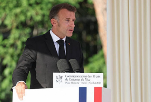 Tổng thống Macron động viên tuyển Pháp sau trận thua Tây Ban Nha
