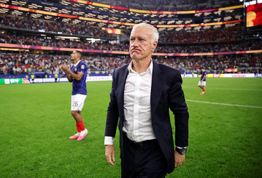 Deschamps: Sẽ không ai rơi nước mắt khi tôi rời tuyển Pháp