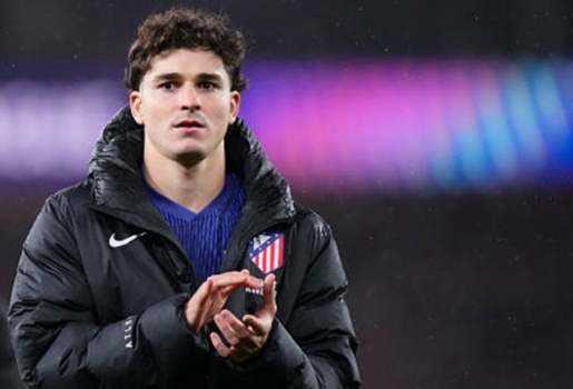 Laporta hối thúc Atletico nhả Julian Alvarez cho Barca