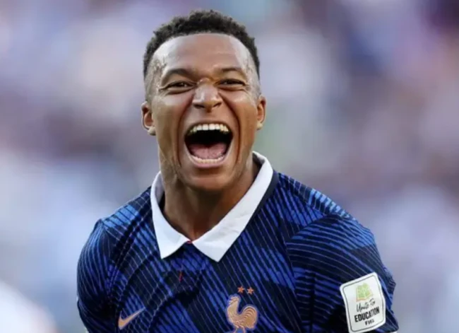 Mbappe vượt Messi giành Chiếc giày Vàng World Cup như thế nào?