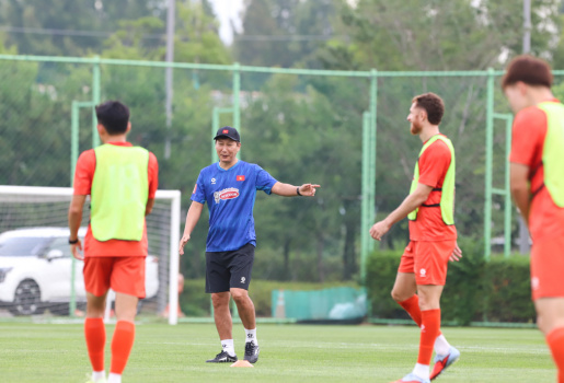 Việt Nam tìm thấy sự cân bằng cho ASEAN Cup