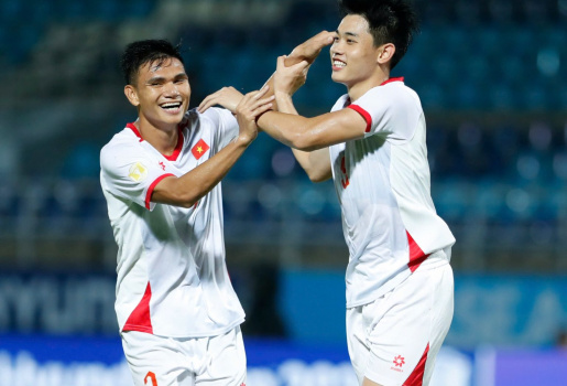 ĐT Việt Nam tạo cơn mưa kỷ lục sau màn hủy diệt 7-0