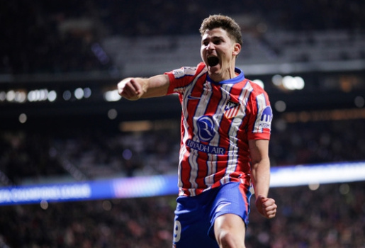 Arsenal sẵn sàng phá kỷ lục chuyển nhượng để đón Julian Alvarez