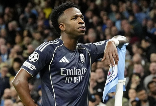 Mikel Arteta mạnh tay thay máu hành lang cánh trái của Arsenal