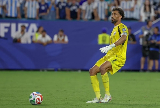 Người hùng World Cup Vozinha có đội bóng mới ở tuổi 40
