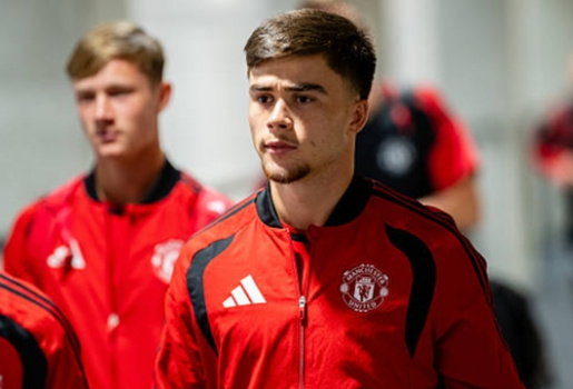 Harry Amass và bi kịch của viên ngọc thô tại Man Utd