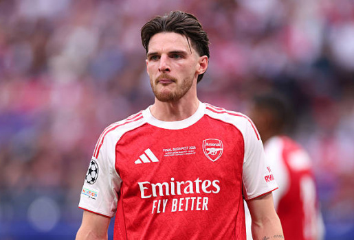 Declan Rice nén đau hội quân sớm cùng Arsenal