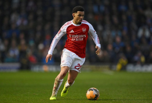 Milan đánh tiếng với Arsenal về vụ Nwaneri