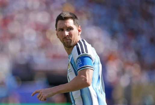 Hồ sơ mật World Cup 2026: Âm mưu đánh bom Messi và bám đuôi Ronaldo