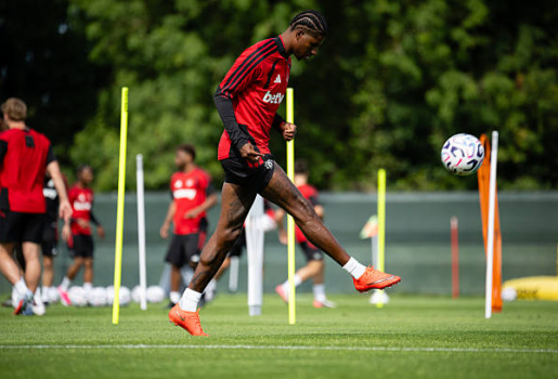 Arsenal được khuyên đổi Lewis-Skelly lấy Rashford
