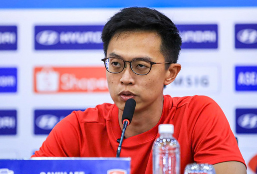 Gavin Lee chỉ trích sai lầm của Singapore sau trận thua