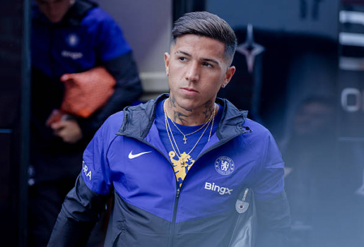 Chelsea sắp chốt tương lai Enzo Fernandez với Man City