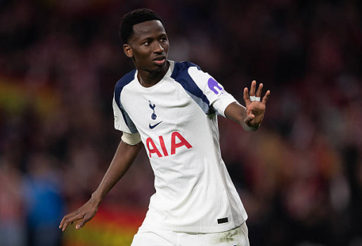 Juventus đạt thỏa thuận cá nhân với Pape Matar Sarr