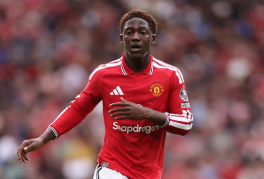 Nicky Butt và Paul Scholes kinh ngạc trước sự lột xác của Kobbie Mainoo