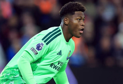 Vì sao Zion Suzuki khước từ Man Utd năm 2023?
