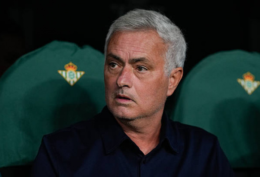 Mourinho tiết lộ lý do rút các trụ cột Real khỏi sân