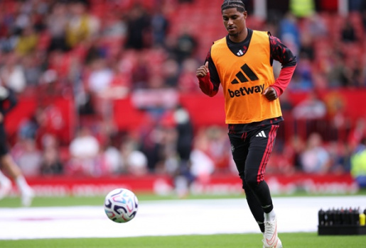 Sự thật đằng sau ngày trở lại Man United của Rashford