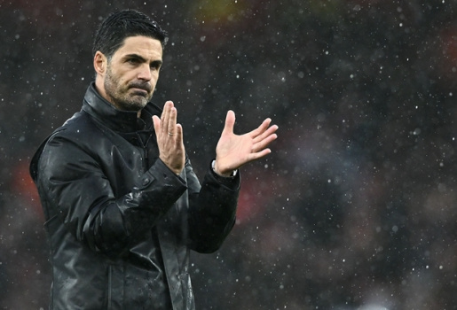 Dính thẻ vàng, Arteta dọa lập kho clip tố đồng nghiệp vi phạm
