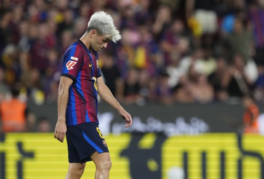 Pedri lên tiếng trấn an người hâm mộ Barca sau trận El Clasico