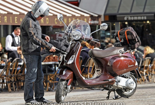Trải nghiệm những chuyến đi xa cùng Piaggio Vespa LX Touring
