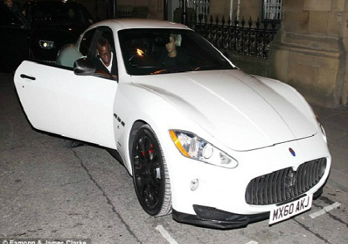 Balotelli vung tiền độ siêu xe