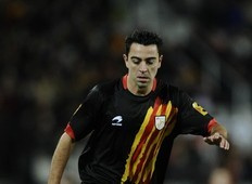 Video: Đường chuyền tuyệt hảo của Xavi (Catalonia XI v Tunisia)