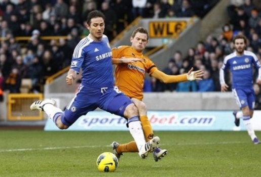 Frank Lampard sắm vai người hùng giúp Chelsea đánh bại Wolves