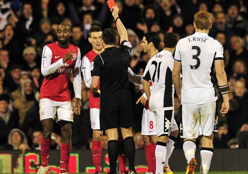 Arsenal: Căn bệnh Pháo “thủ”