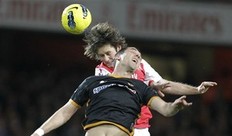 Video: Màn trình diễn của Tomas Rosicky v Fulham và QPR