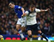 Video Premier League: Thắng Everton 2-1, Bolton thoát khỏi vị trí đội sổ