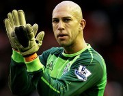 Video Premier League: Bàn thắng từ khoảng cách 100 mét của thủ môn Tim Howard